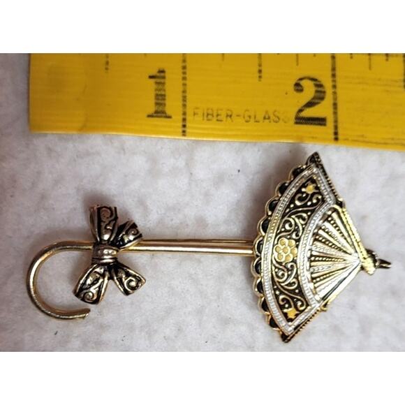 Vintage Damascene Umbrella Parasol With Bow Signed Spain Brooch Pin 2.25" - Picture 2 of 6